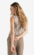 Load image into Gallery viewer, Yasmine Jacquard Tank
