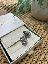 Load image into Gallery viewer, Celine drop earring
