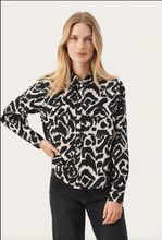 Load image into Gallery viewer, Part Two  CamishaPW Shirt Black Blurred Leopard
