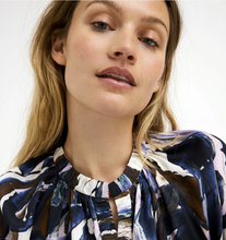 Load image into Gallery viewer, GINA ANNSOFIE WATERCOLOUR PRINT BLOUSE
