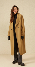 Load image into Gallery viewer, Yasmine Wool Coat
