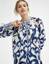 Load image into Gallery viewer, Grace Blue Print Blouse
