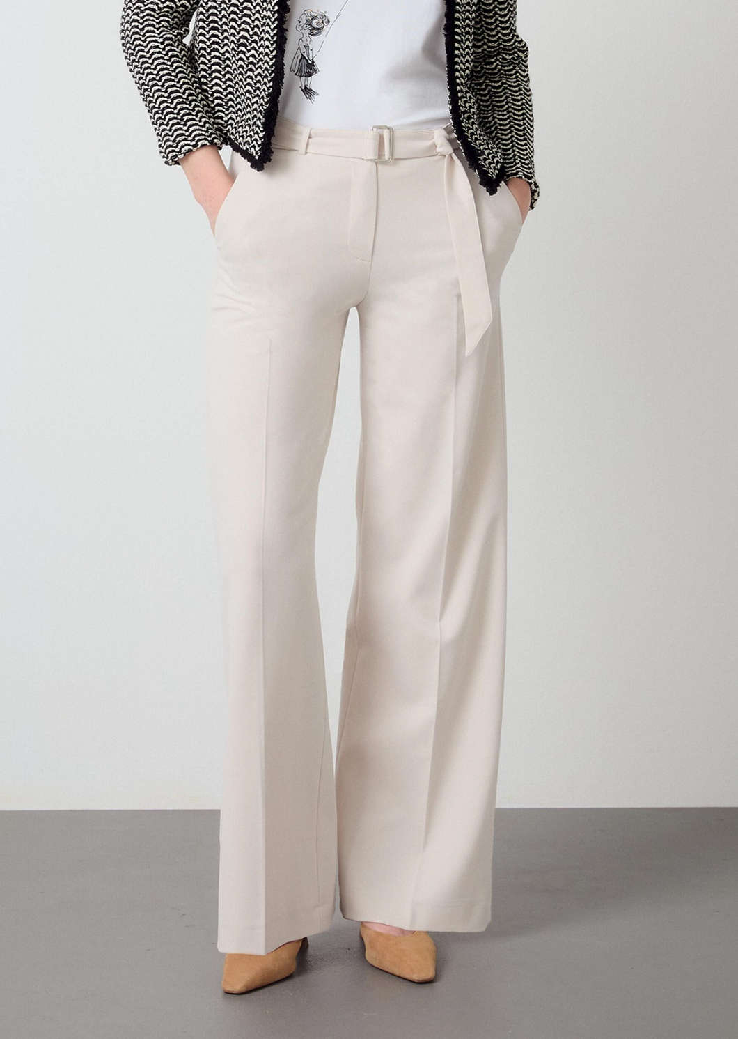 More and More Wide Leg Touser
