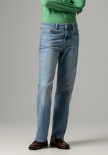 Load image into Gallery viewer, More &amp; More Wide Leg Blue Jean
