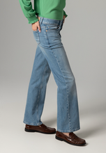 Load image into Gallery viewer, More &amp; More Wide Leg Blue Jean
