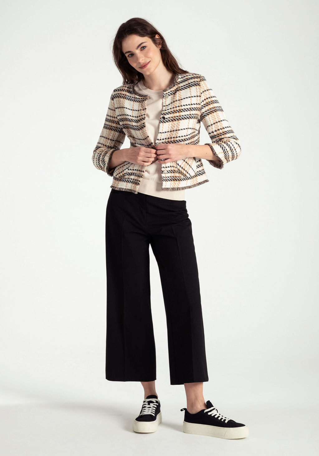 More & More Black Culotte