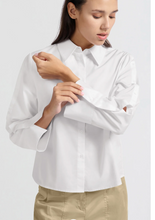 Load image into Gallery viewer, Yasmine Blouse with Button Detail
