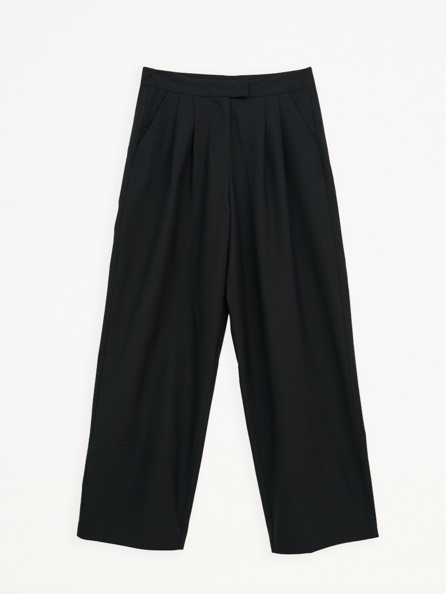 Tanta Huab Black