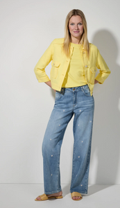 More and More Daisy Jeans