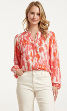 Load image into Gallery viewer, Sophia Abstract Blouse (25181)
