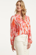 Load image into Gallery viewer, Sophia Abstract Blouse (25181)
