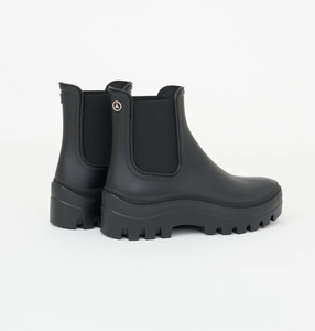 Tanta Prahara Black Boots