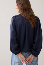 Load image into Gallery viewer, Summum Midnight Blue Top
