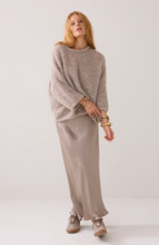 Load image into Gallery viewer, Summum Soft Boucle Knit
