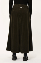 Load image into Gallery viewer, Humility Turbo Trousers Chocolate
