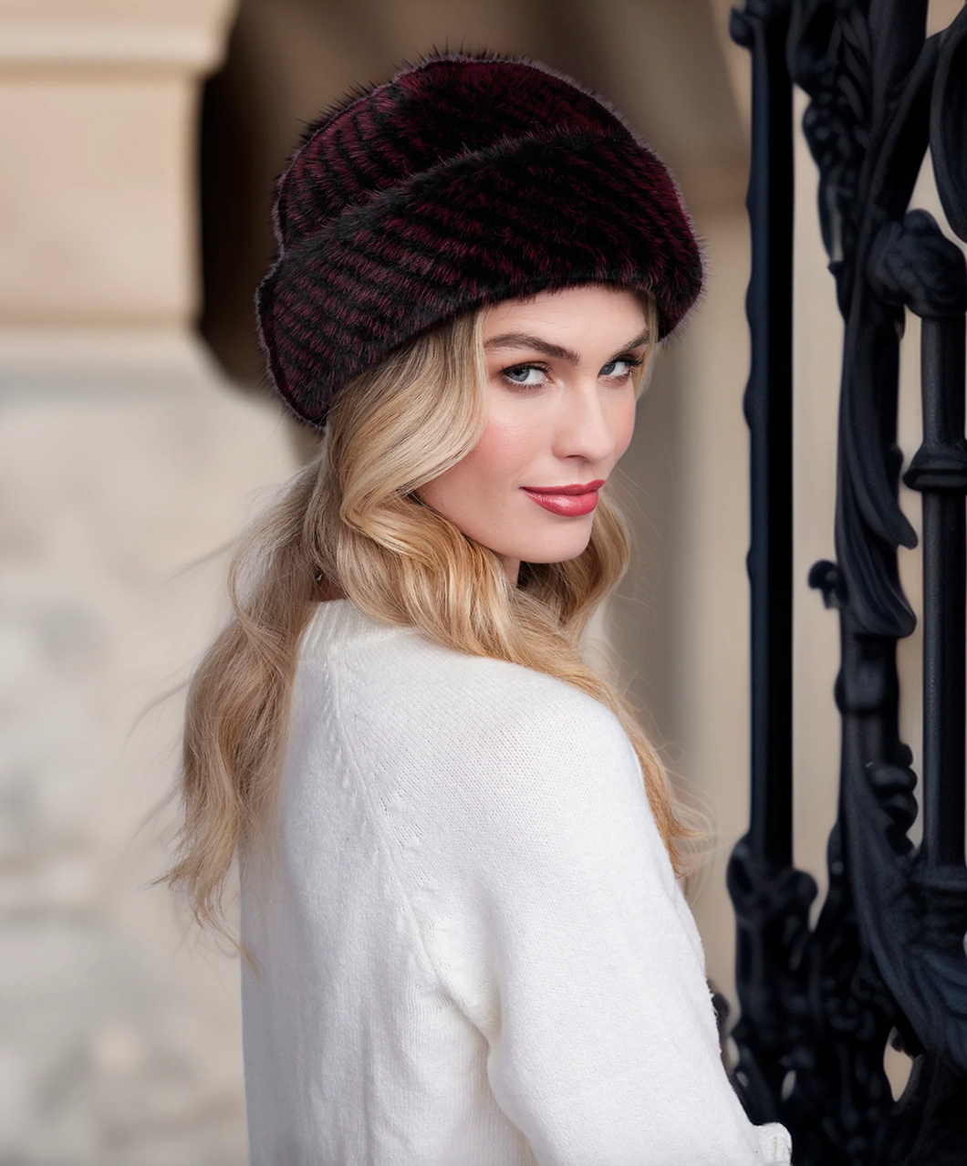 PR Donatella Hat Burgundy