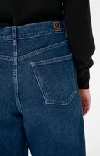 Load image into Gallery viewer, InWear Nana Jeans
