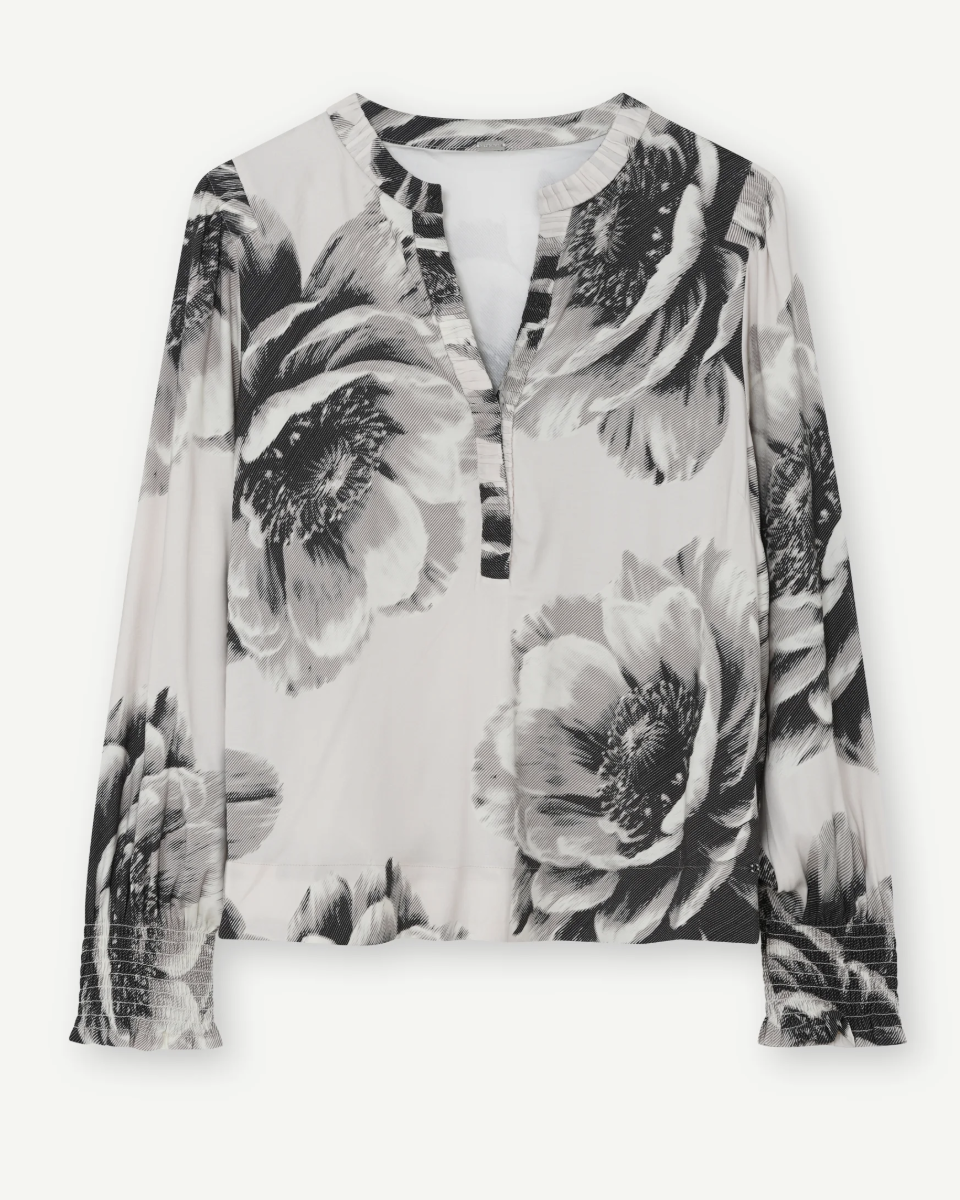 Grace Neomi Blouse