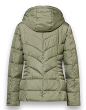 Load image into Gallery viewer, District Montana Green
