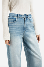 Load image into Gallery viewer, Yaya High Waist Jeans
