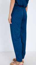Load image into Gallery viewer, Skatie Navy Trouser
