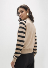 Load image into Gallery viewer, Maite Contrast Pullover
