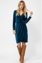 Load image into Gallery viewer, Bella Allistair Short Velvet Dress
