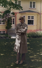 Load image into Gallery viewer, Gustav Nathea Coat Cream
