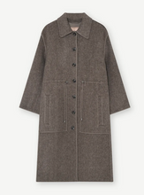 Load image into Gallery viewer, Gustav Nathea Coat Brown
