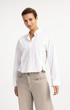 Load image into Gallery viewer, Poplin blouse with adjustable waist and long sleeves - Type: lookbook
