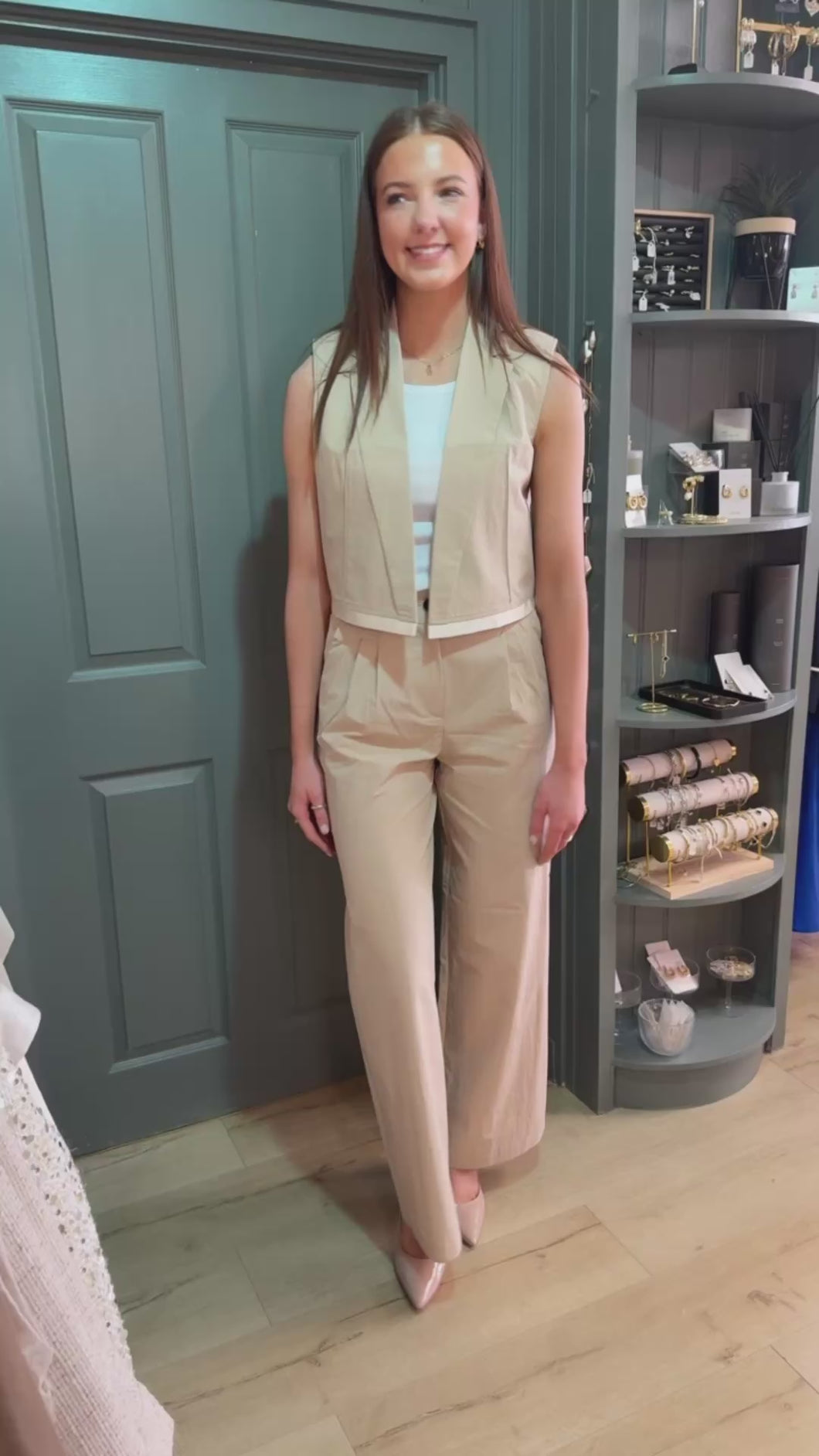 Yasmine Twill Beige Trousers