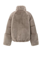 Load image into Gallery viewer, Short teddy jacket with padded sleeves
