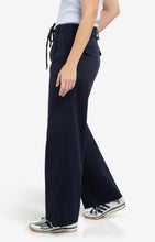 Load image into Gallery viewer, Trousers with pleats, wide legs and drawcord at the waist
