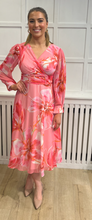 Load image into Gallery viewer, Liza Pink Dress
