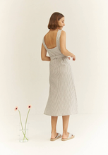 Load image into Gallery viewer, Mus Gingham Dress
