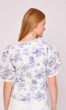Load image into Gallery viewer, Bella Effie Blouse
